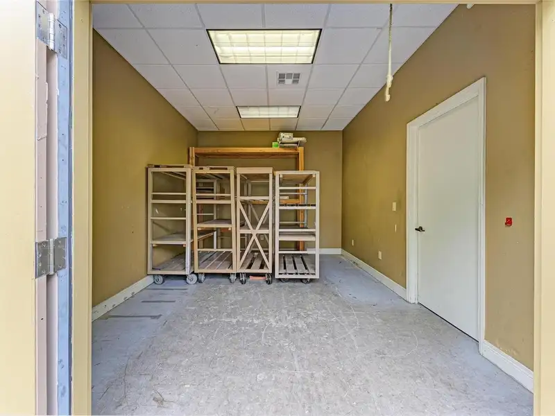 Professional Office Condo in Centrally Located Largo, 1830 Sq.ft with 7 Private Offices