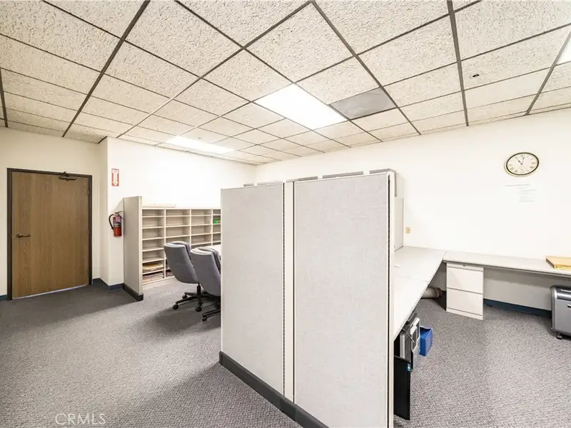Versatile 21,447 Sq Ft Industrial/office Property in Orange's Thriving Commercial District