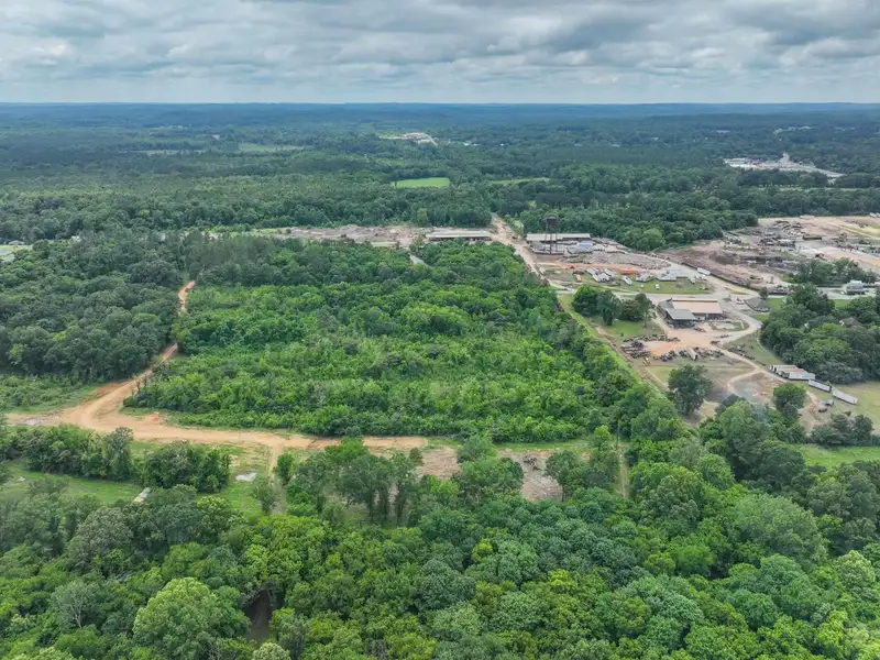 Turnkey Commercial Sawmill and Pallet Company on 40 Acres in Prime Industrial Location