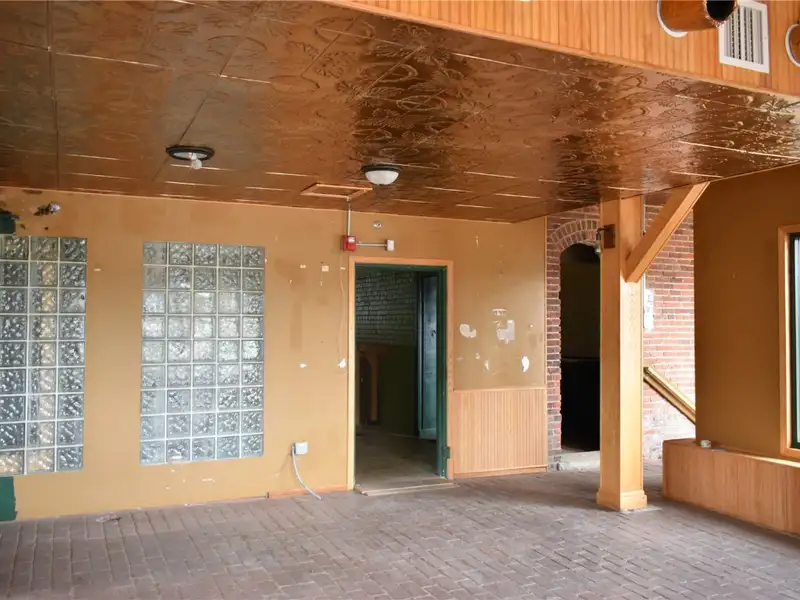 Historic Romanesque Revival Building in Cedar Rapids' New Bohemia District