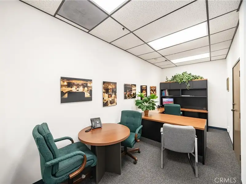 Versatile 21,447 Sq Ft Industrial/office Property in Orange's Thriving Commercial District