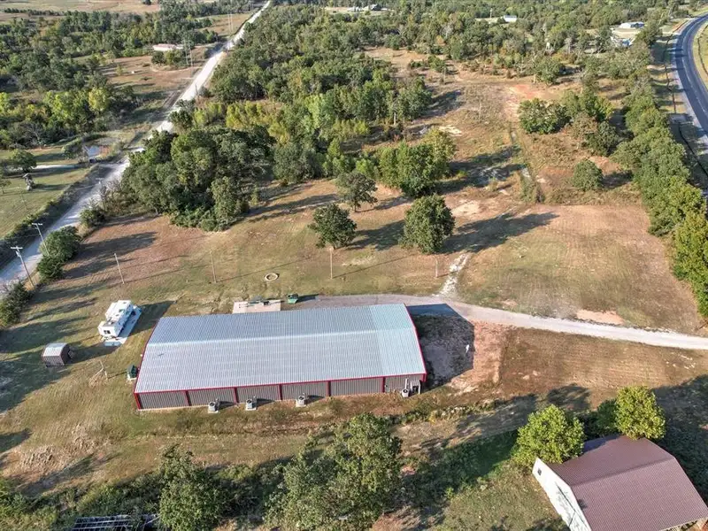 Industrial Property with 9-acre Lot and 9,000 Sq Ft Building in Prime Location