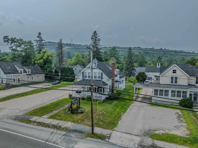 Versatile Mixed-use Property on Cottage Street, Littleton with Office Spaces and Barn