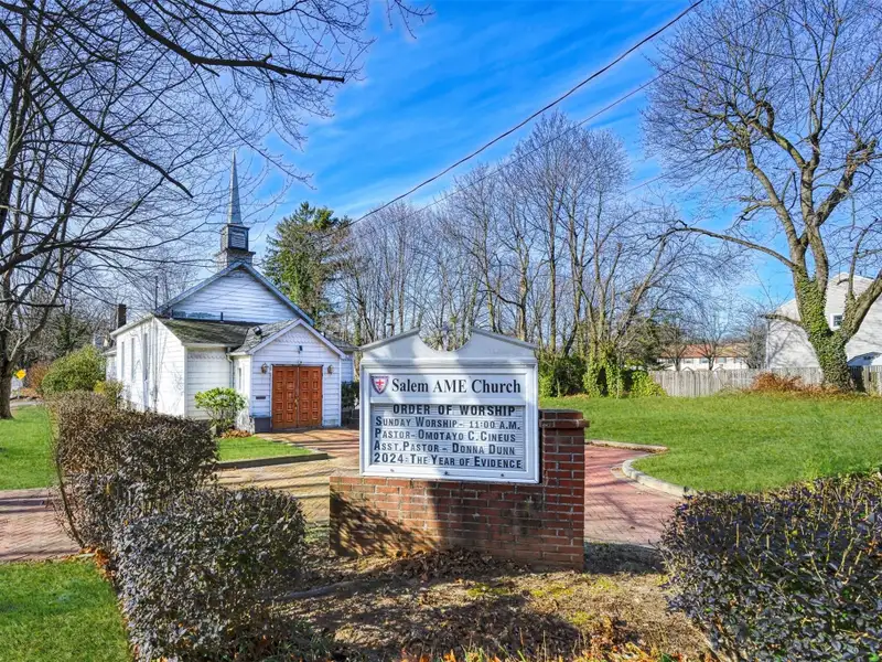 Historic Salem Ame House of Worship for Rent in Roslyn Heights, Nassau County