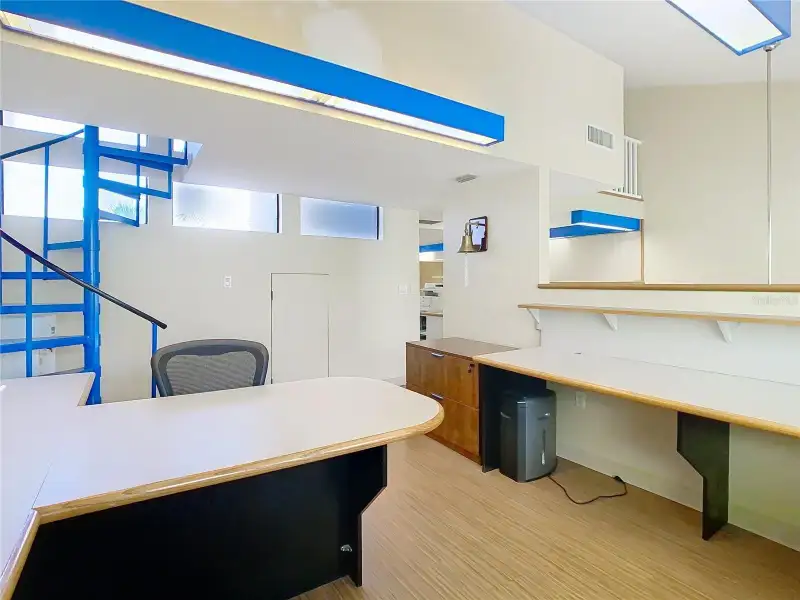 Prime 1,472 Sq. Ft. Office Condo on Busy Tampa Road with Conference Room