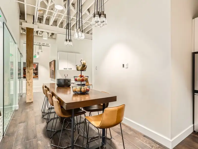 Versatile Office/retail Space for Lease in Iconic Kessler Erlich Building, Lodo