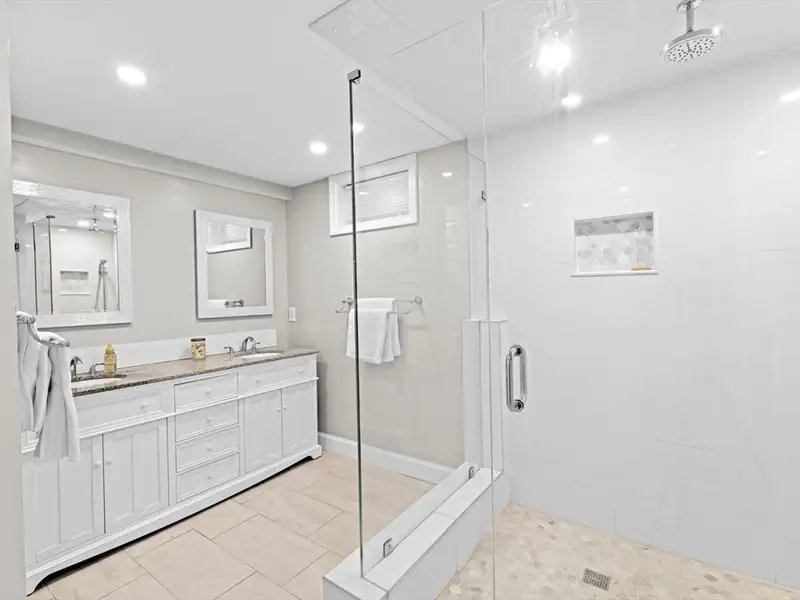 Versatile Multi-use Property with In-law Suite Potential and Heated Pool on Route 28