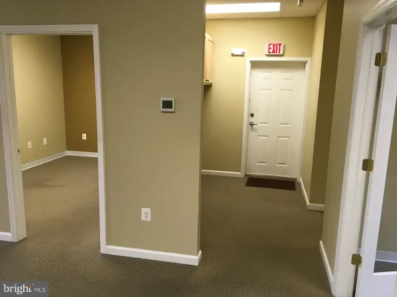 Spacious 1,215 Sf Office Condo in Highland Crossing Professional Office Park, Howard County