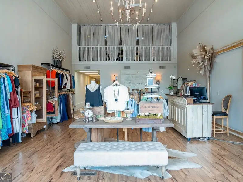 Prime Downtown Cartersville Commercial Property with Retail Space and Rooftop Potential
