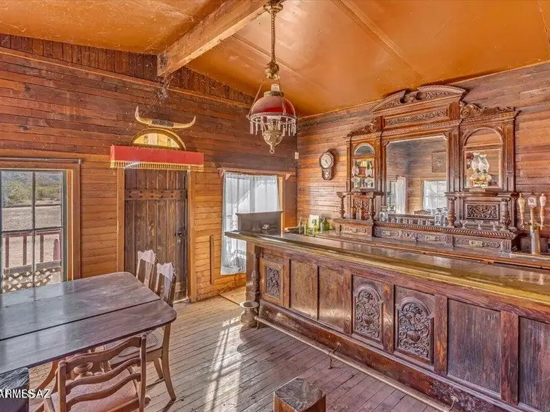 Unique Old West Movie Set and Museum in Gammons Gulch