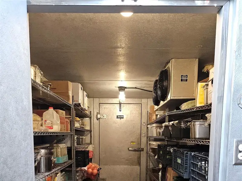 Turnkey Hot Pot Restaurant in High-traffic Sawgrass Mall Area