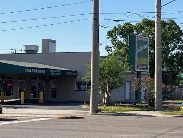 Established Laundry Location on Corner Parcel in Town and Country