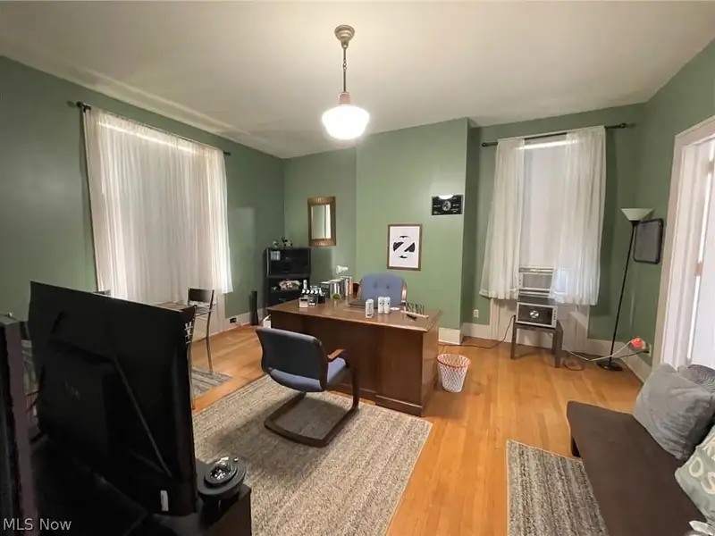 Historic Victorian Professional Building in Stark County with Remodeled Office Space