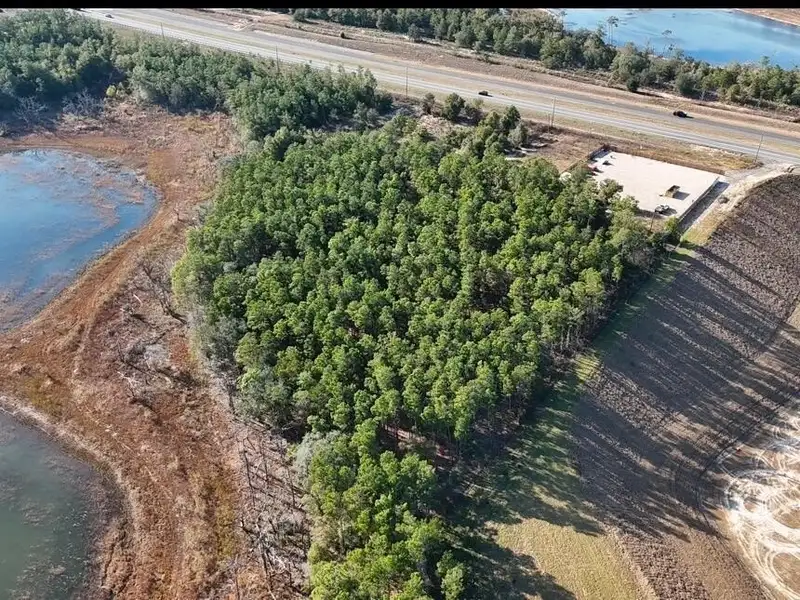 15.75 Acres of Commercial and Residential Land Near Bay County Line on Highway 77