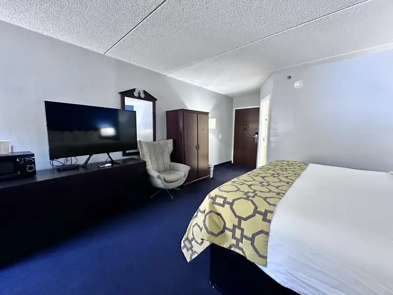 Turnkey 77-key Hotel Investment Opportunity in Prime Location with Extensive Upgrades