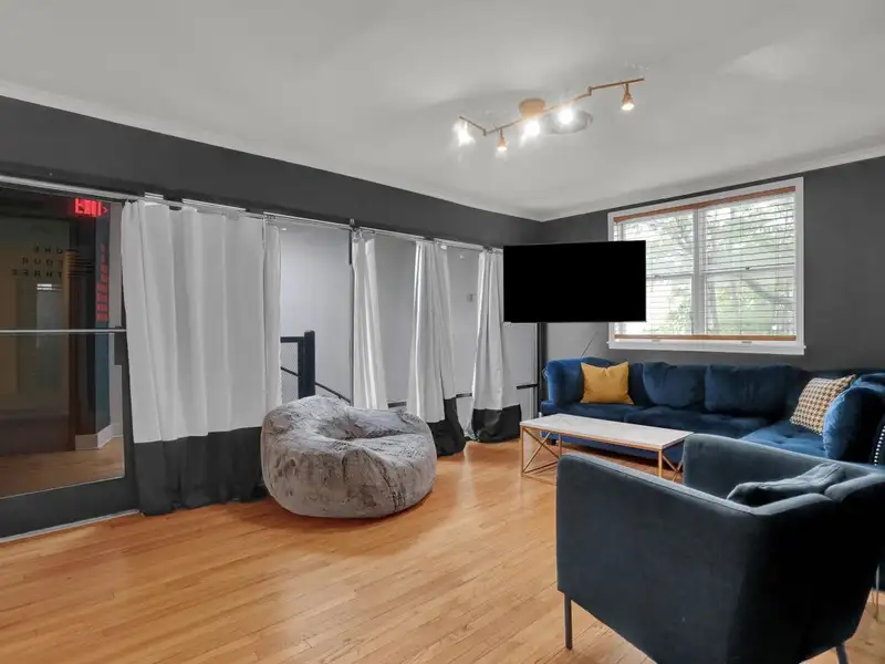 Renovated Memphis Recording Studio with Artist Apartments and Short-term Rental Potential