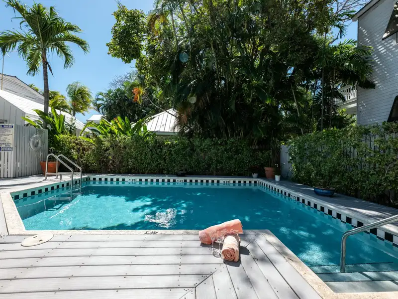 Boutique Guesthouse in Historic Old Town Key West with 15 Deluxe Rooms