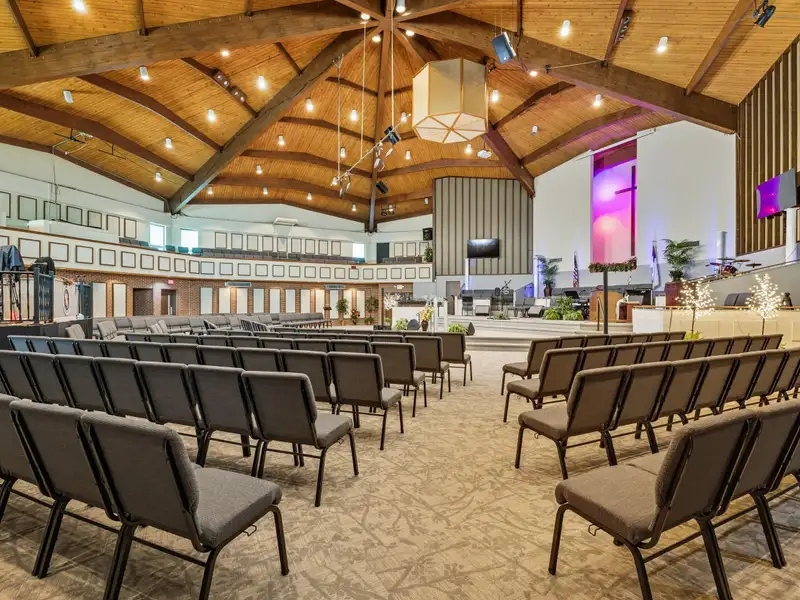 Multi-use Church Property with School and Daycare Facilities in Prime Location