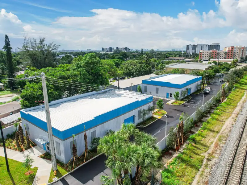 10,000 Sq Ft Warehouse Space for Lease in Pompano Beach, B-4 Commercial Zoning