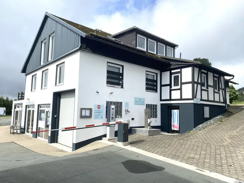 Mobile Home Park Investment with Amenities in Sauerland - 11,931 M² Plot