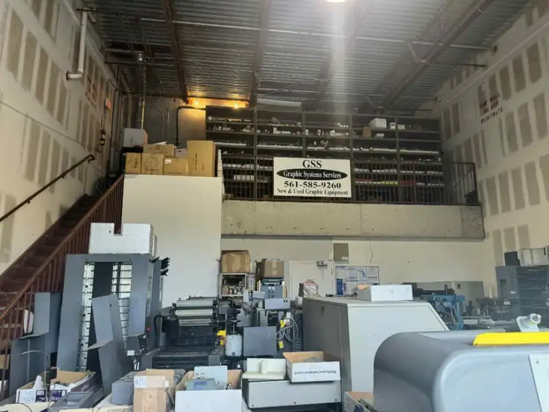 Condo Flex Space Investment with Il Zoning on Belvedere Road, 1,438 Sf Total