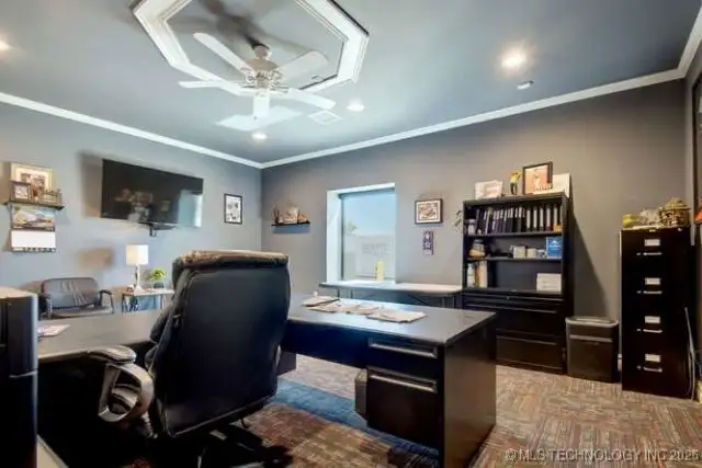 Modern Office/warehouse for Lease in Commercial General Zone - 22,080 Sf Total Space