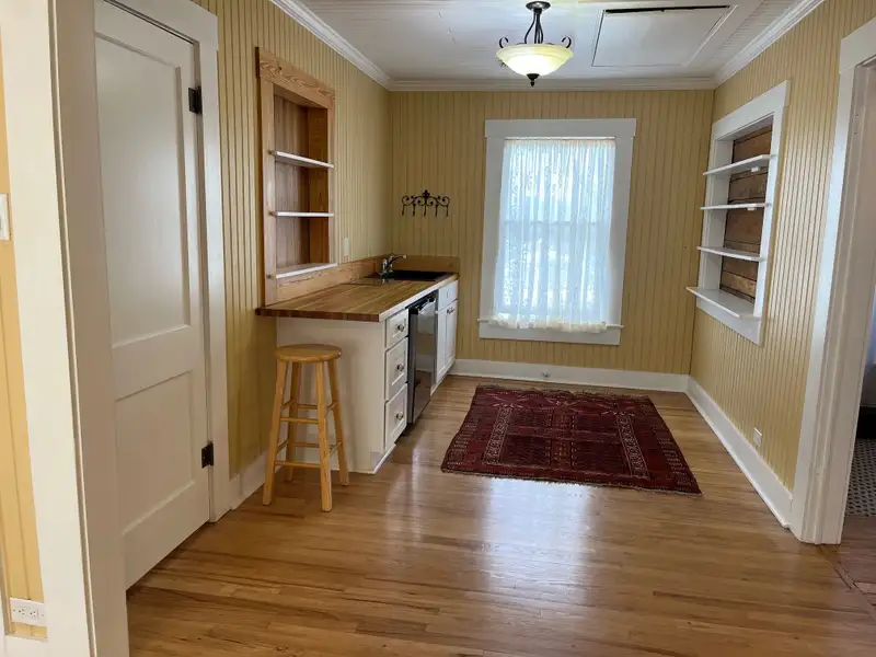 Historic Two-story Commercial Building with Garage Loft Apartment in Prime Location