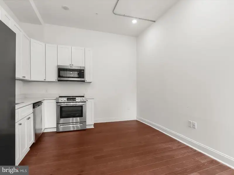 Fully Renovated Six-unit Property in Mount Vernon, Baltimore with Modern Finishes and Parking