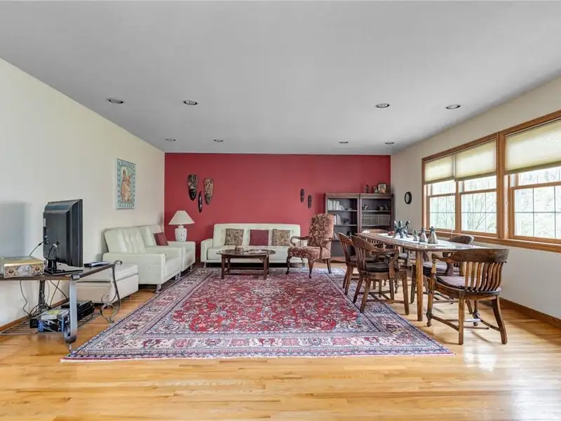 Versatile 75-acre Retreat Center in Hyde Park with Multiple Buildings and Amenities