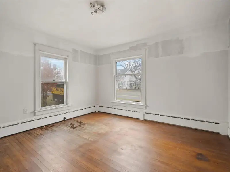 Versatile Live-work Property on High-traffic Route 9w in Catskill, Ny