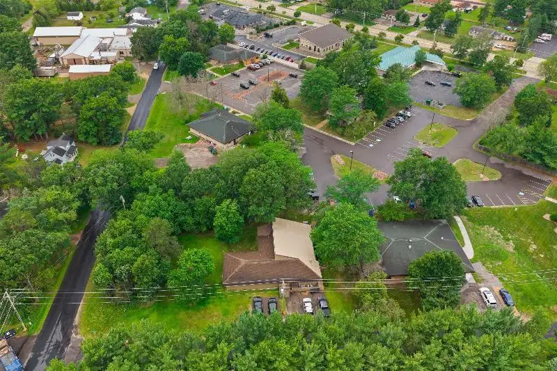 Standalone 3,300 Sf Commercial Building in Stanley Street Medical Arts Plaza, Stevens Point