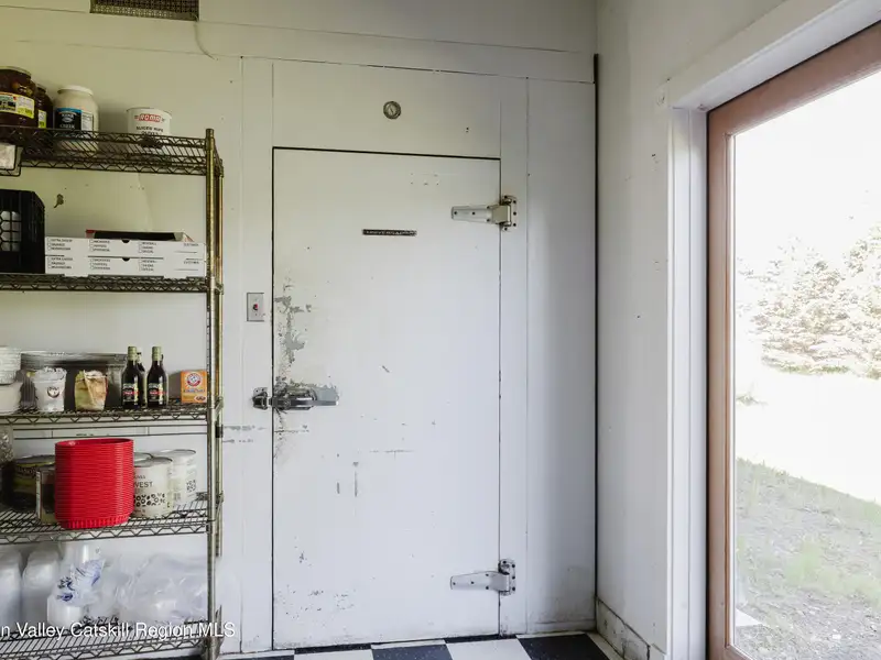 Mixed-use Commercial Property with Vintage Diner and Deli in Elizaville, Hudson Valley