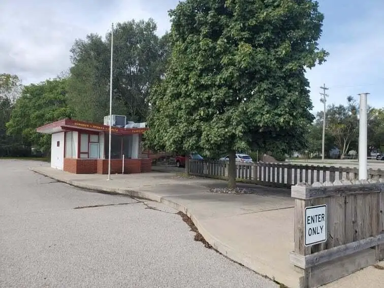 Established Drive-in Restaurant in High-traffic Norton Shores Location