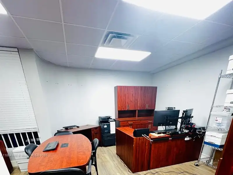 Turnkey Professional Office for Sale on Flagler St & 83rd Ave, Miami
