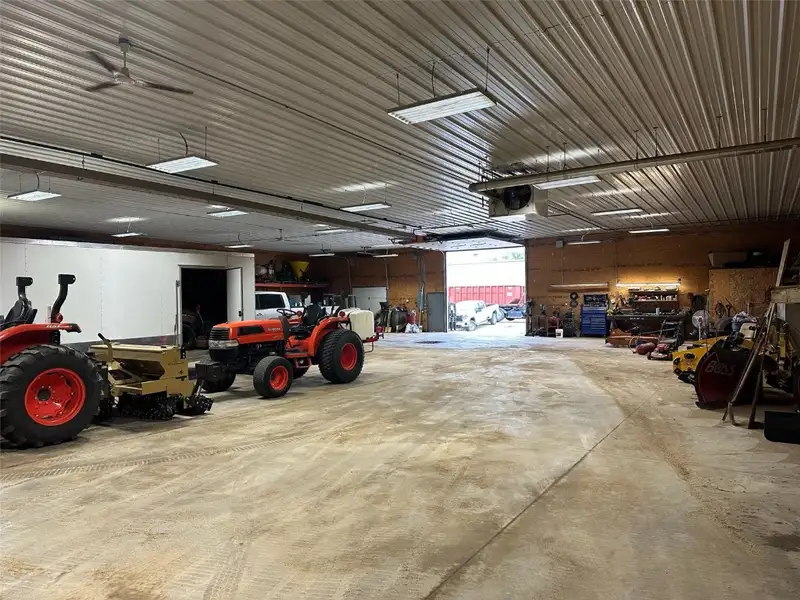 Updated Free-standing Warehouse with Loading Dock Near Hwy 30/i-380 Access