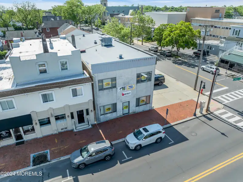Versatile Commercial Lease in Prime Belmar Location, 5,000 Sq. Ft. Total Available
