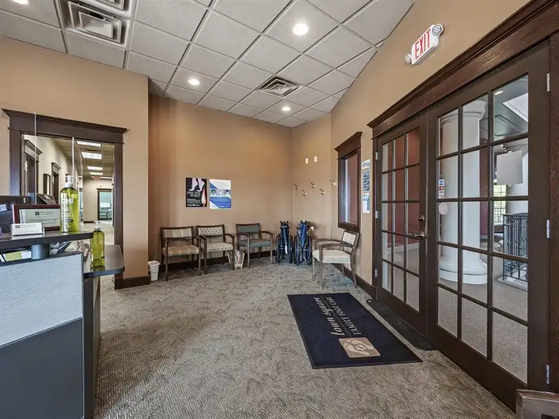 Turnkey 3,073 Sf Medical Office Suite for Lease or Sale in Prime Location