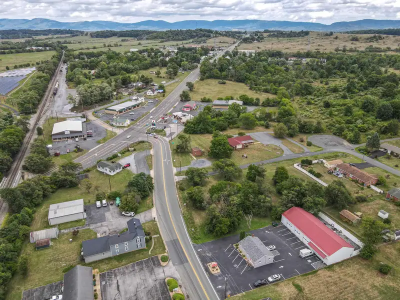 Versatile 6,724 Sqft Residential-commercial Property in Prime Location with Multiple Income Potential