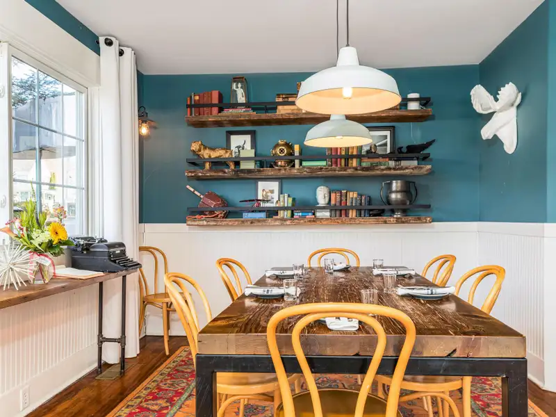 High-end Restaurant Space with Outdoor Dining and Residential Unit in Ogunquit