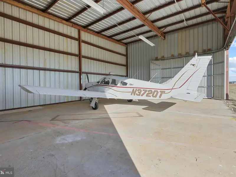 Baublitz Commercial Airport: 10 Acres with Hangars and Income Opportunities in York County, Pa