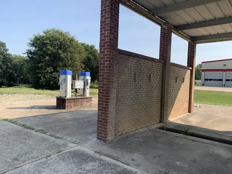 Prime Newark Car Wash Investment Opportunity with Owner Financing