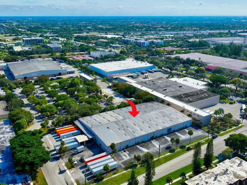 Deerfield Beach Office and Warehouse Space for Lease, 1286 Sq. Ft. Office, 47,604 Sq. Ft. Warehouse