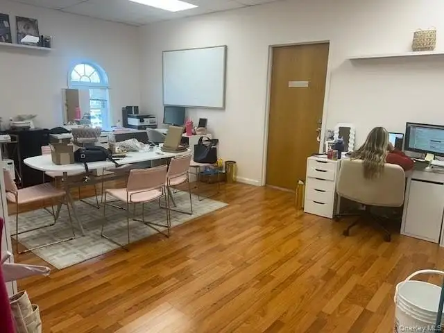 Office Space for Lease: 1,200 Sq. Ft. in Two Units, Immediate Occupancy Available