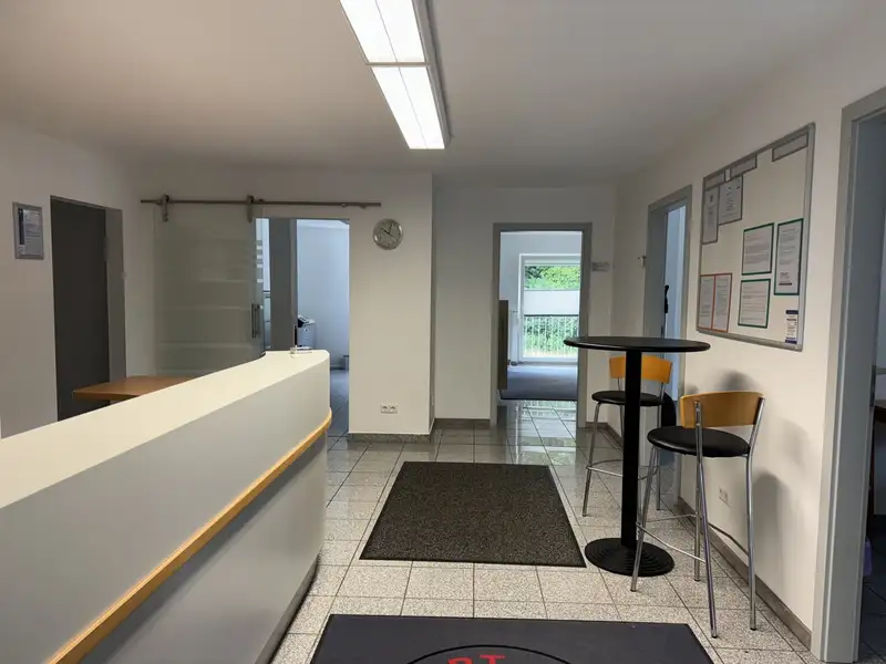 Modern Office Building in Central Osterode with Ample Parking and Flexible Layout