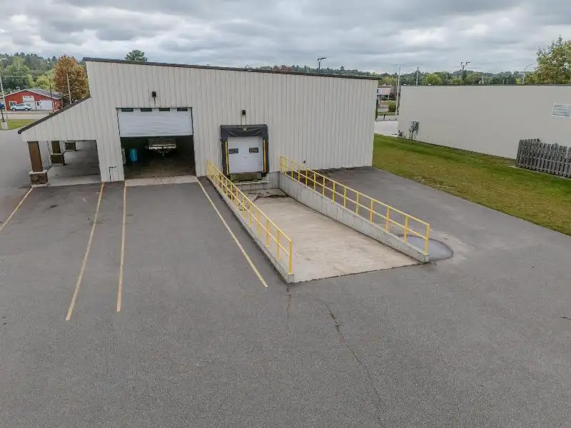 Prime Retail and Warehouse Buildings for Sale on Main St with High Traffic Counts
