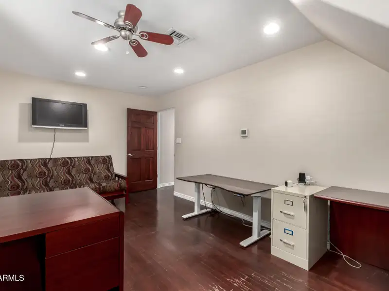 Charming 1947 Cape Cod Office Space in Prime 3rd Street Location