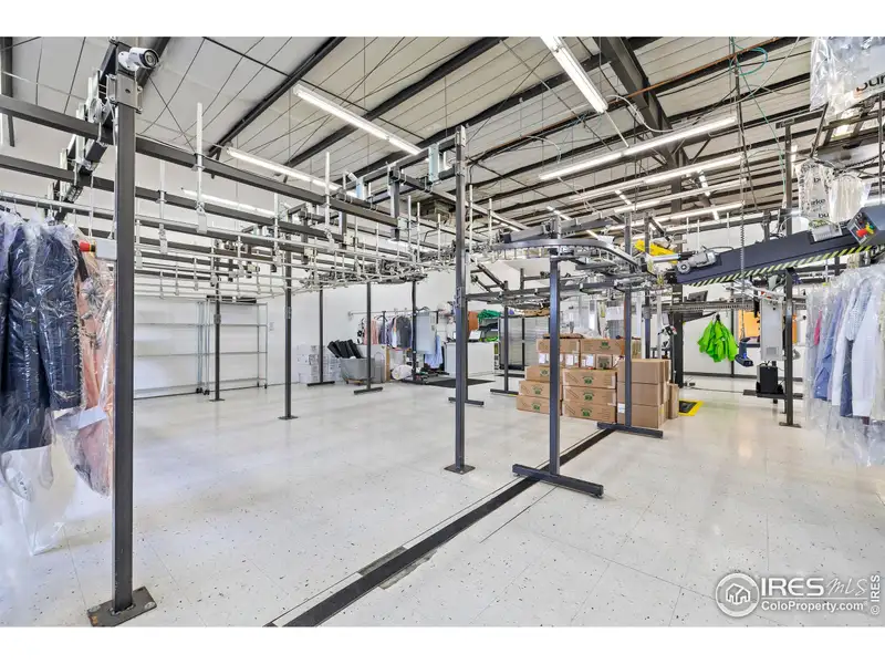 Multi-property Sale: 5818 - 5821 Lockheed Ave, Comprehensive Specifications Available
