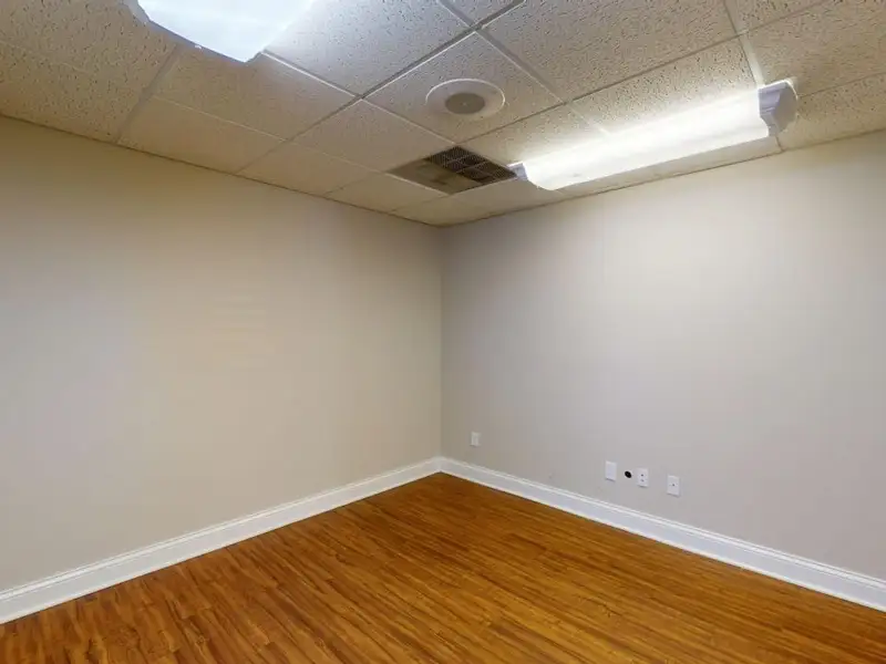Medical Facility for Sale Near Hospital - 4,510 Sq Ft with Multiple Treatment Rooms