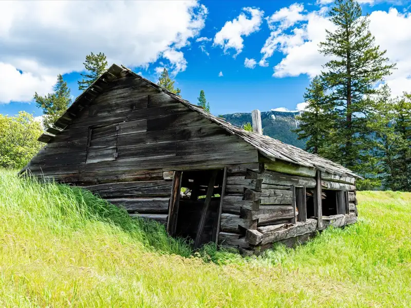 Expansive 50-acre Development Site Near Glacier National Park with Riverfront Access
