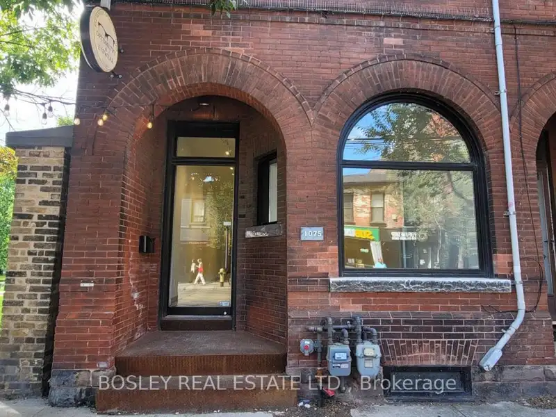 Retail Space in Iconic You've Changed Building, Trinity-bellwoods, Toronto - 2,070 Sq Ft